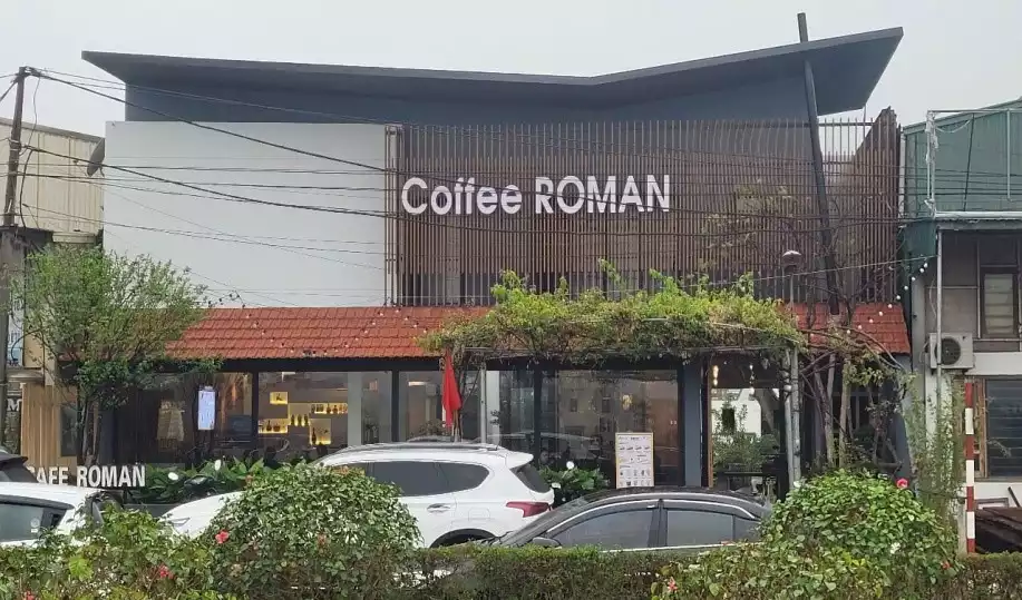Cafe Roman